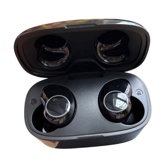 Diowing T3 True Wireless Stereo Earbuds Bluetooth 5.0 With Charging Case & Manua - Picture 2 of 5